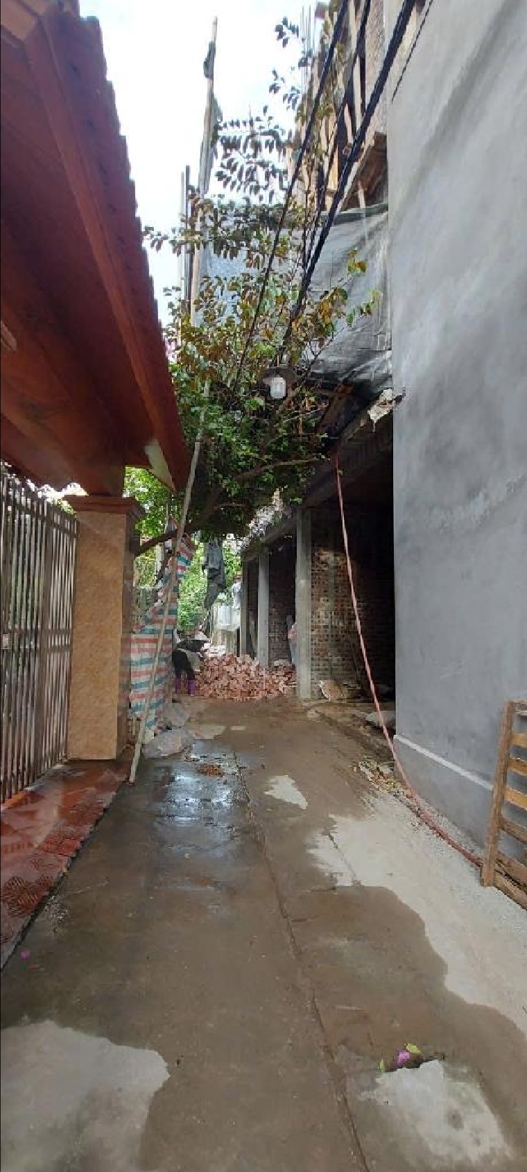 Cần bán nhà xây mới 6 tầng thang máy tại Tây Tựu giá 8,5 tỷ.
